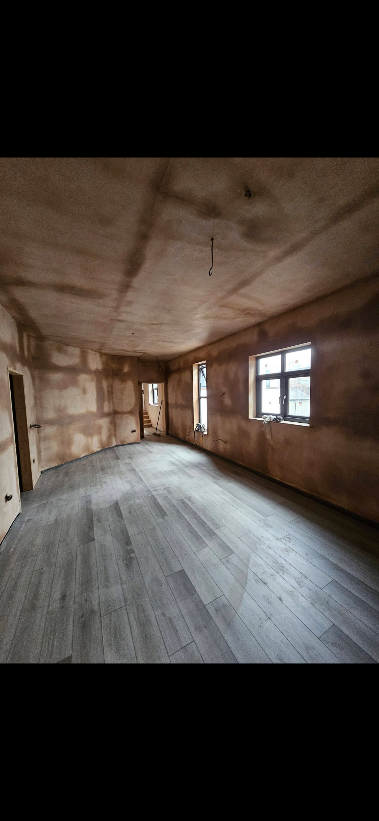 Detailed plaster finish in a living space